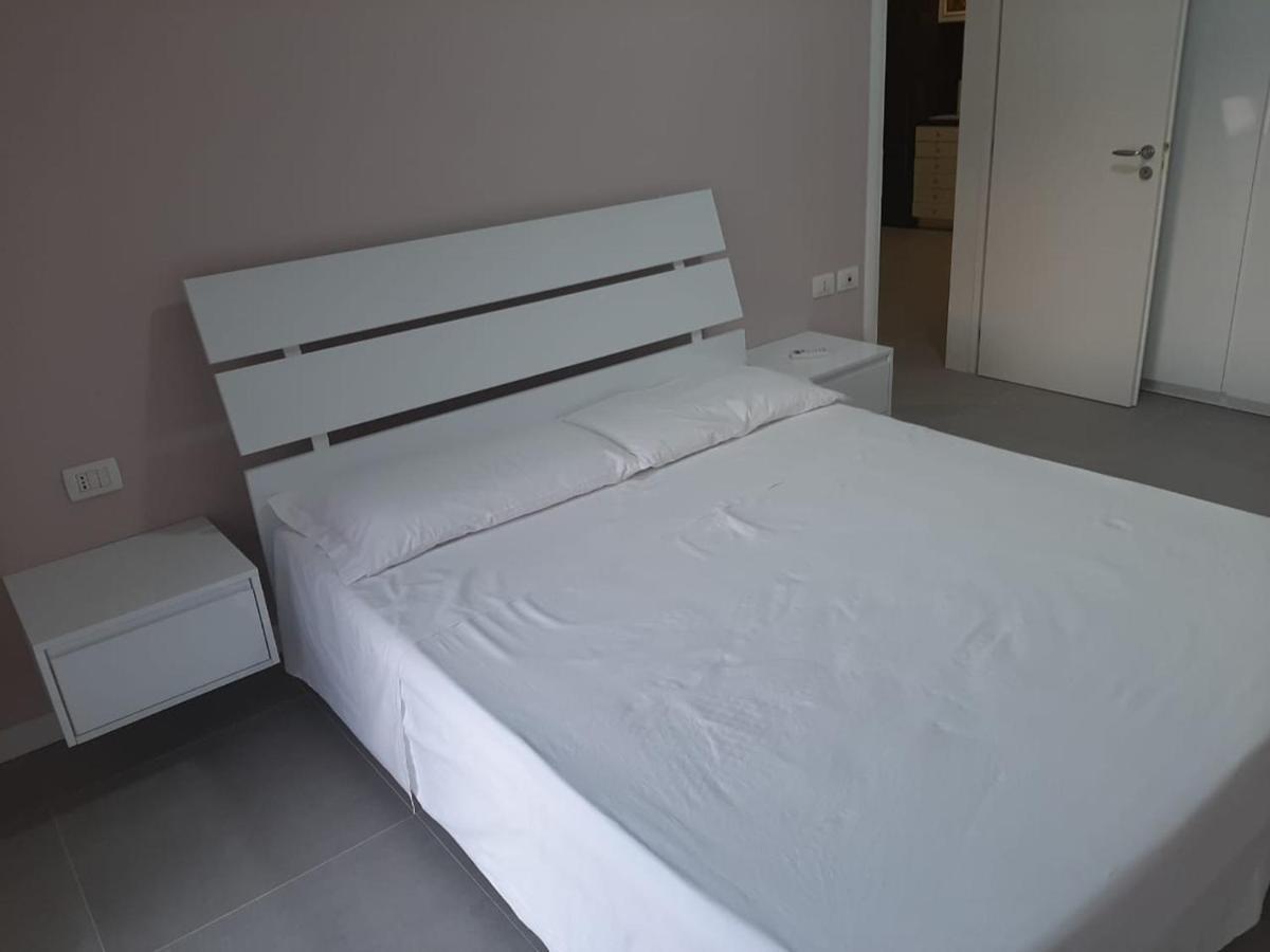 אוריקום Junik Apartment מראה חיצוני תמונה